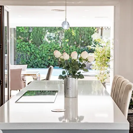 Nottingham - Private Getaway Holiday home *