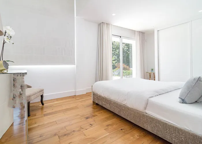 Dom wakacyjny Nottingham: Stunning Private *