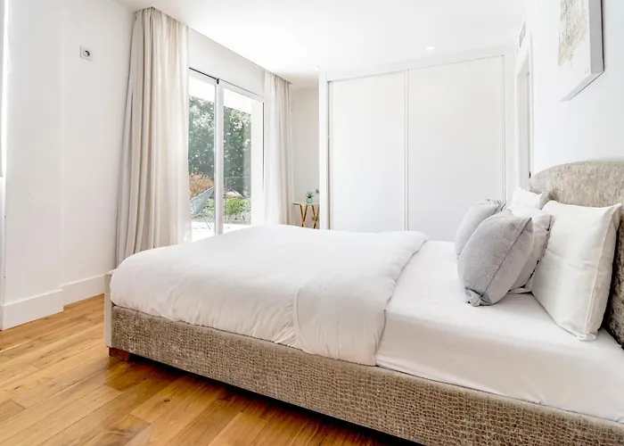 Dom wakacyjny Nottingham: Stunning Private *